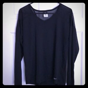 Nike Dry Fit Long Sleeve Top, Size M